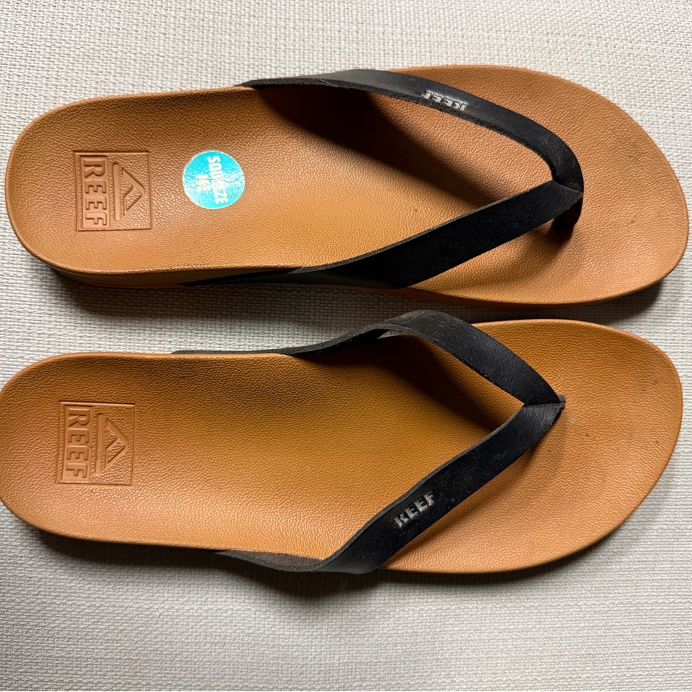 Reef Cushion Court flip flop
